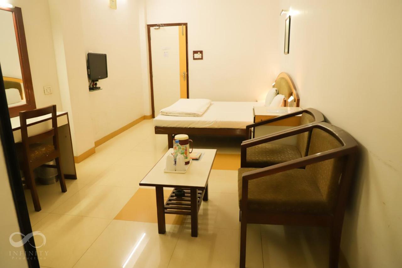 Blue Diamond The Hotel Korba Luaran gambar